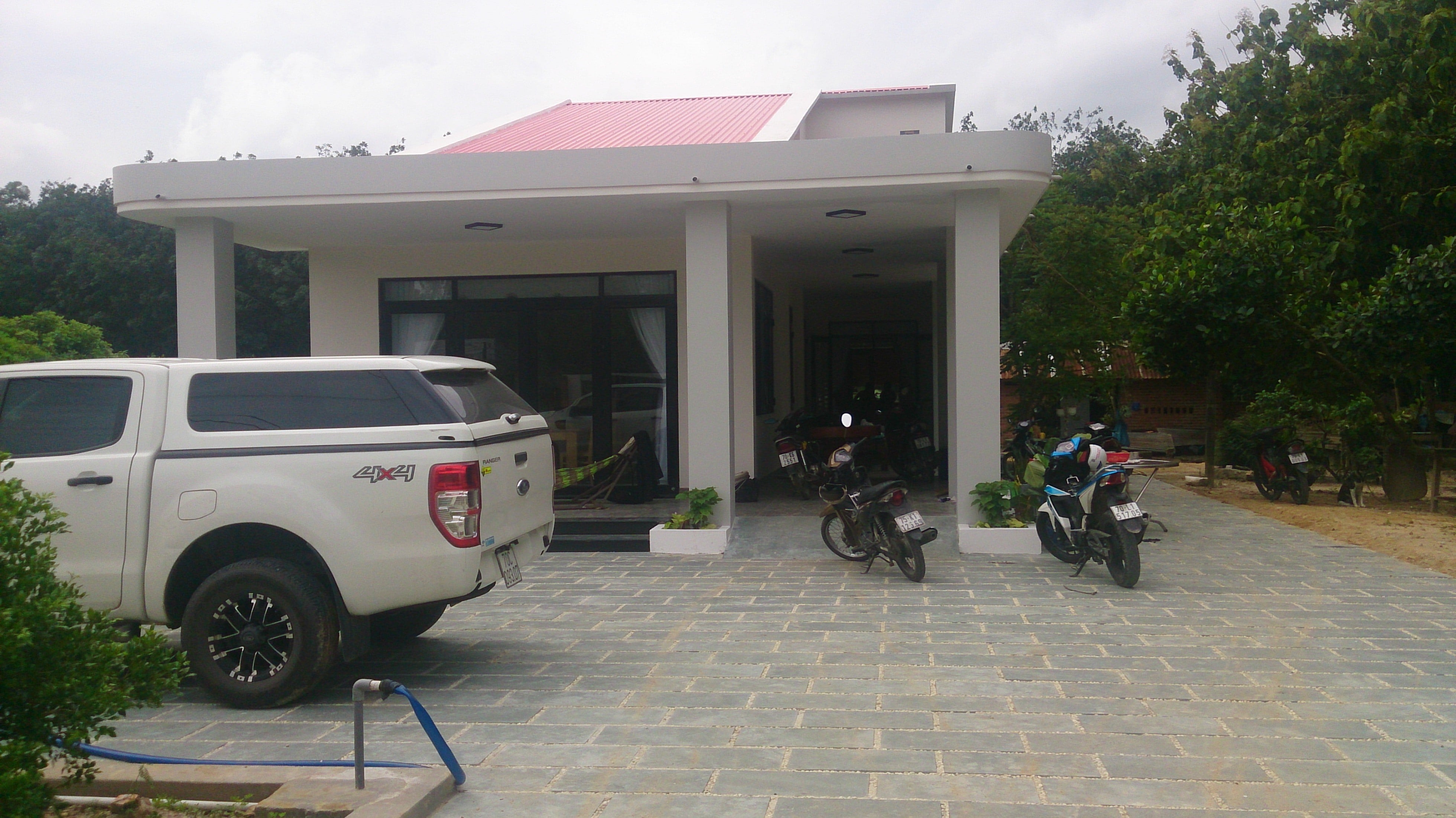 Slideshow 5